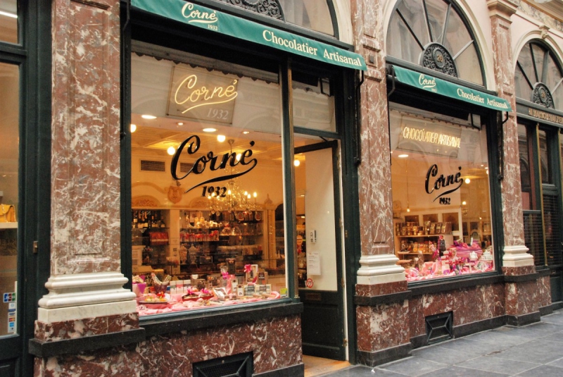 ecommerce-BRAS-min_chocolate_chocolaterie_shop_luxury_chic_gallery_brussels_belgium-558146